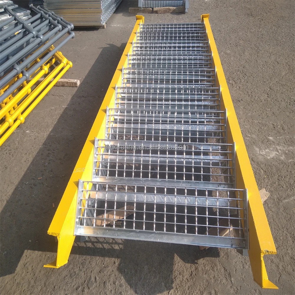 Factory Customized Non-Slip Metal Stair Treads Steel Grating Modern Exterior Walkway for Outdoor Use in Villas & Apartments