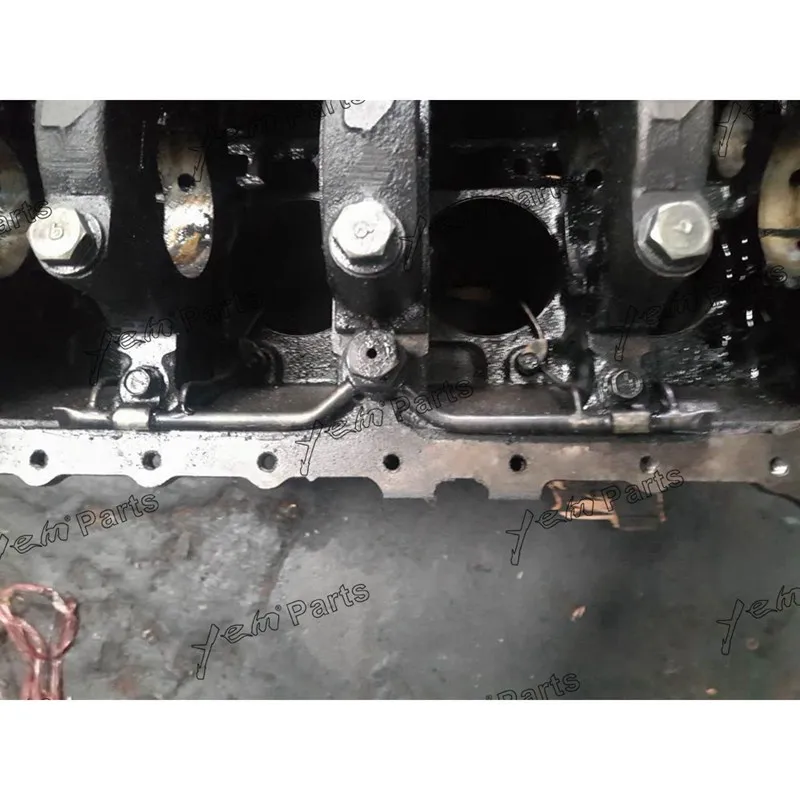C240 Cylinder Block for Isuzu Diesel Spare Part 5