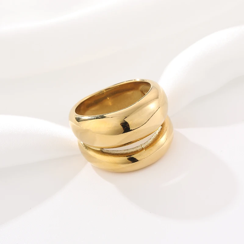 Classic Minimalist Signet Ring Antique Gold Plated Stainless Steel Made in China for Women Men Children