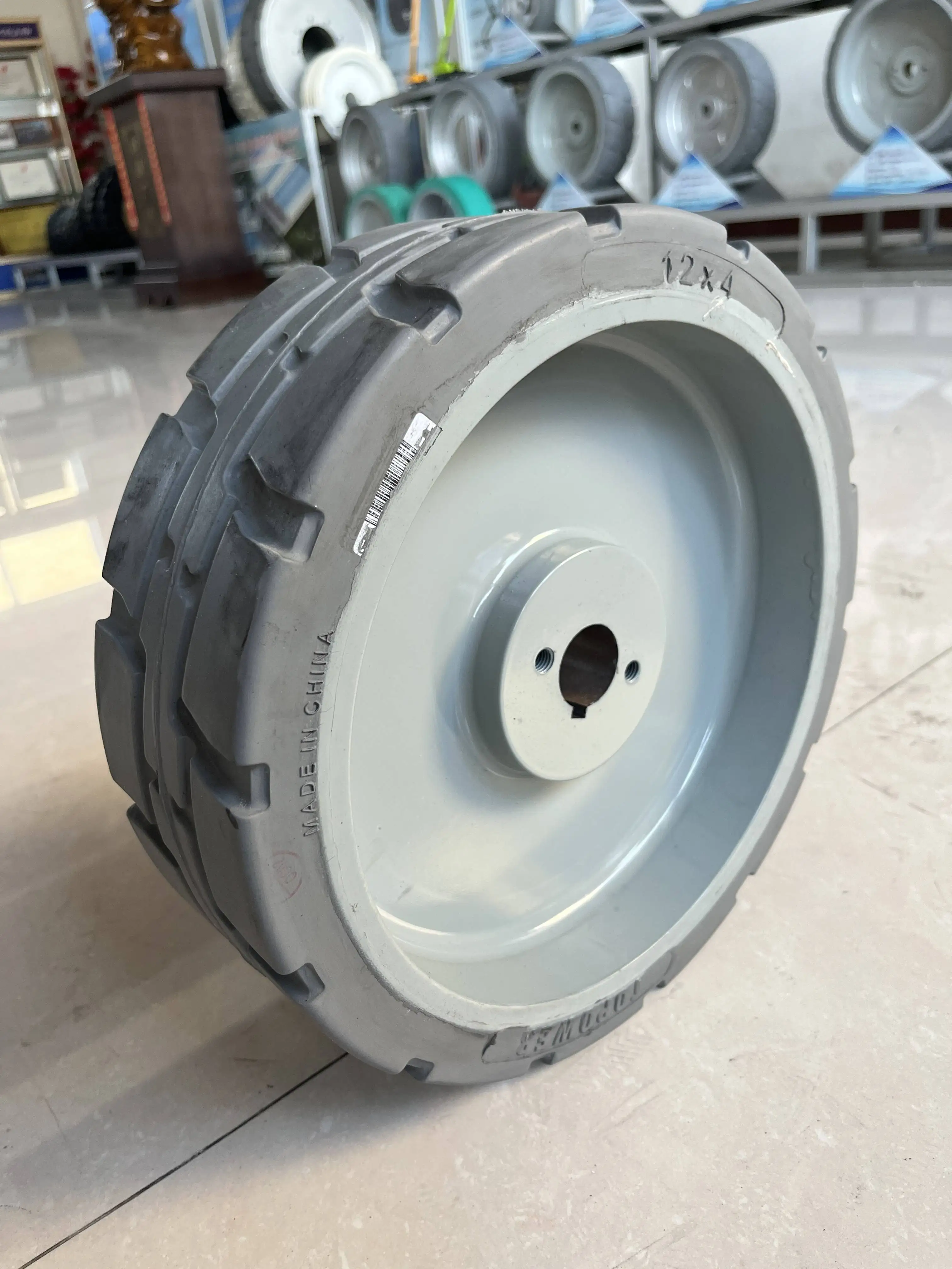 94909gt Genie 2046 105454gt - High Quality Scissor Lift Wheels