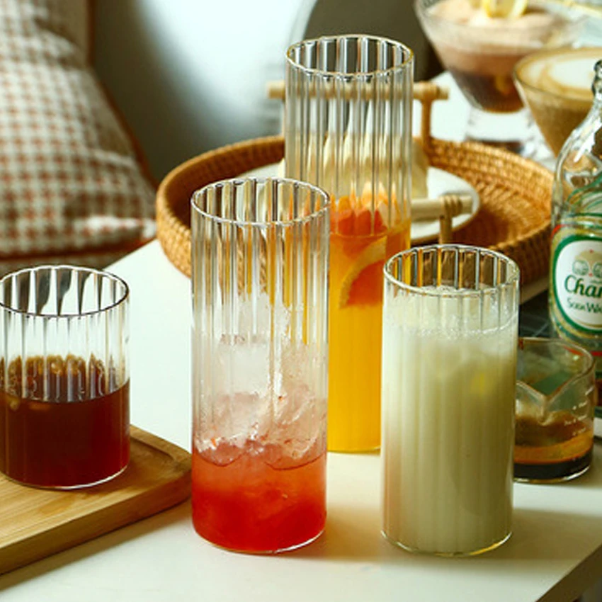 Термостойкие недорогие стеклянные чашки для кофе со льдом прозрачные бокалы холодного напитка с вертикальной полосой ручной