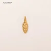 Breloque feuille.
