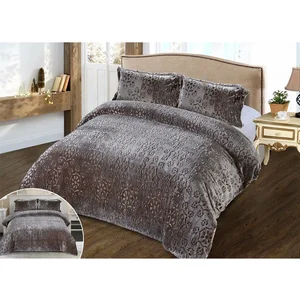 Wholesale 100% Polyester PV Fleece Luxury Comforter Set Thickness Winter Comforter