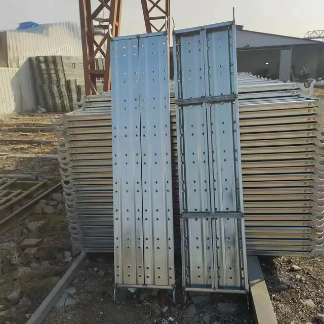 Modern Design Steel Ladder Scaffolding System High Quality Walk Board Perforated Planking Foldable 800kg Load Capacity Derfon