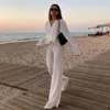 สีขาว