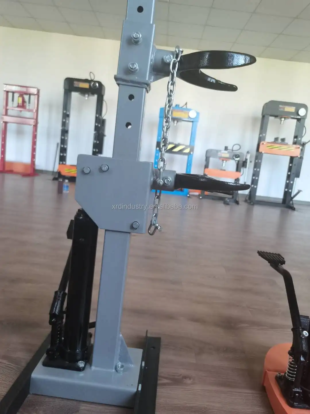 2200LBS 1Ton Air Hydraulic Coil Spring Compressor Station on Sale ...