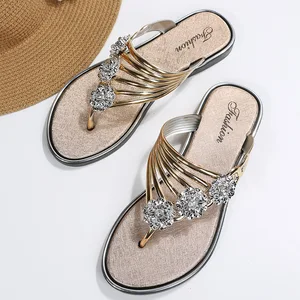 QuiteS 2026 New Summer Plus Size 36-45 Casual Sandals Diamond Decoration Platform Flip-Flops Flat Elegant Beach Shoe for Women