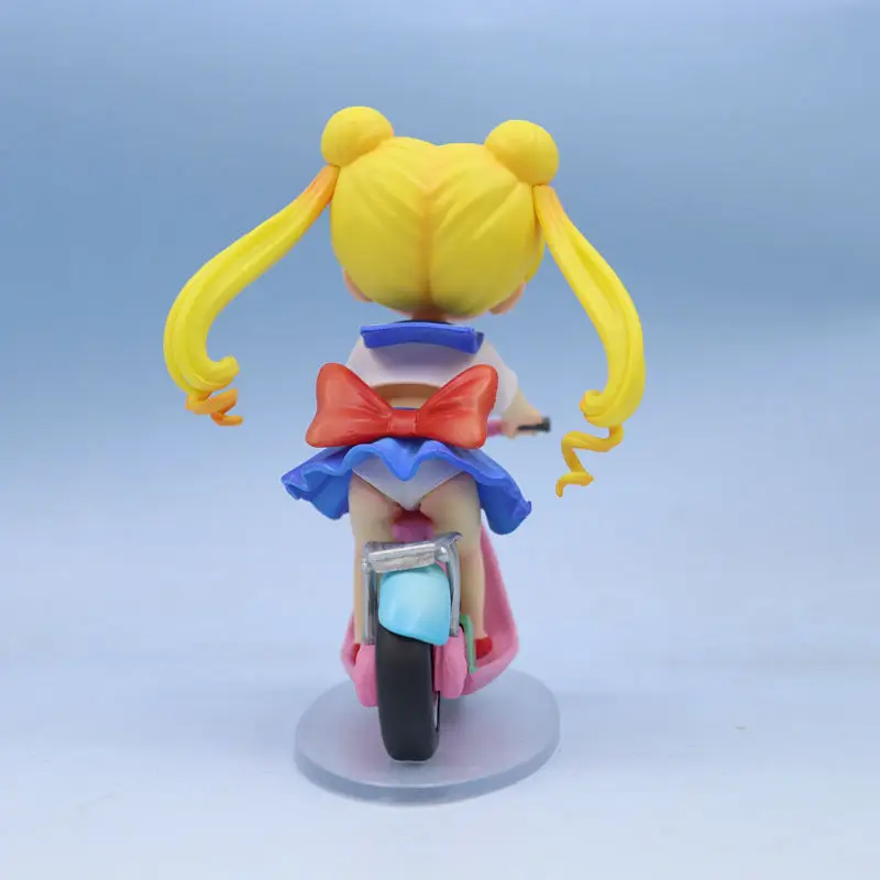 Cute Mini Anime PVC Figure of Sailor Moon Character Tsukino Usagi for Decorative Toy or Ornament
