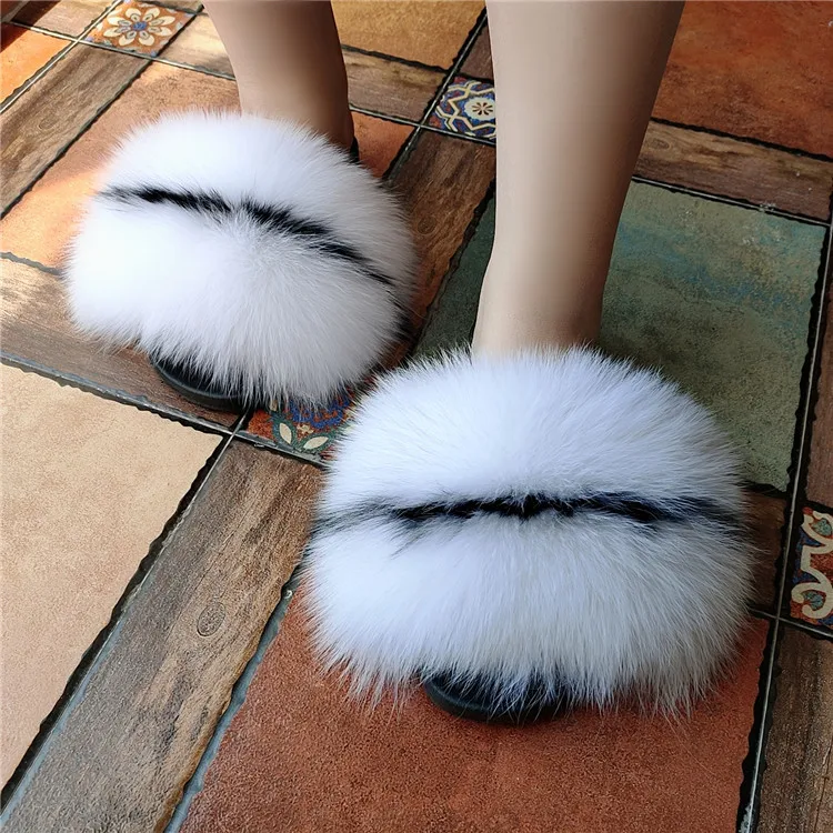 big fur black white