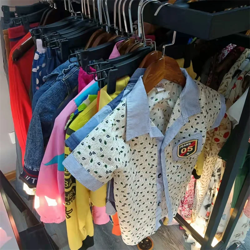 Vendere Vestiti Vintage Vestiti Firmati Di Seconda Mano Milano