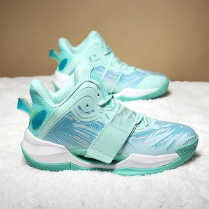 Fashion Winter Sport Shoes Warm Plush Lining Cotton Shoes for Women Men Snow Shoes New Outdoor Walking Running Shoes