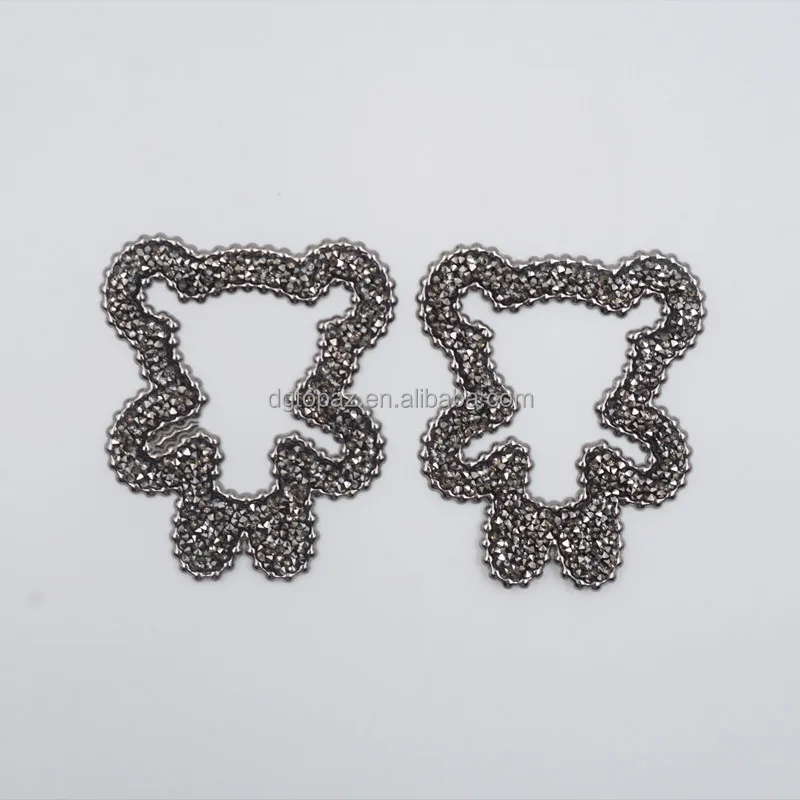 Free sample Wholesale cartoon heat transfer patch 3d diamond beads bear patch iron on for hats