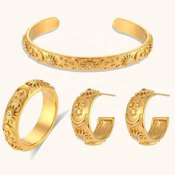 Dingran Engraved Sun Moon Star Jewelry Set 18k Gold Plated Stainless Steel Zircon Bracelet Earring Ring Set