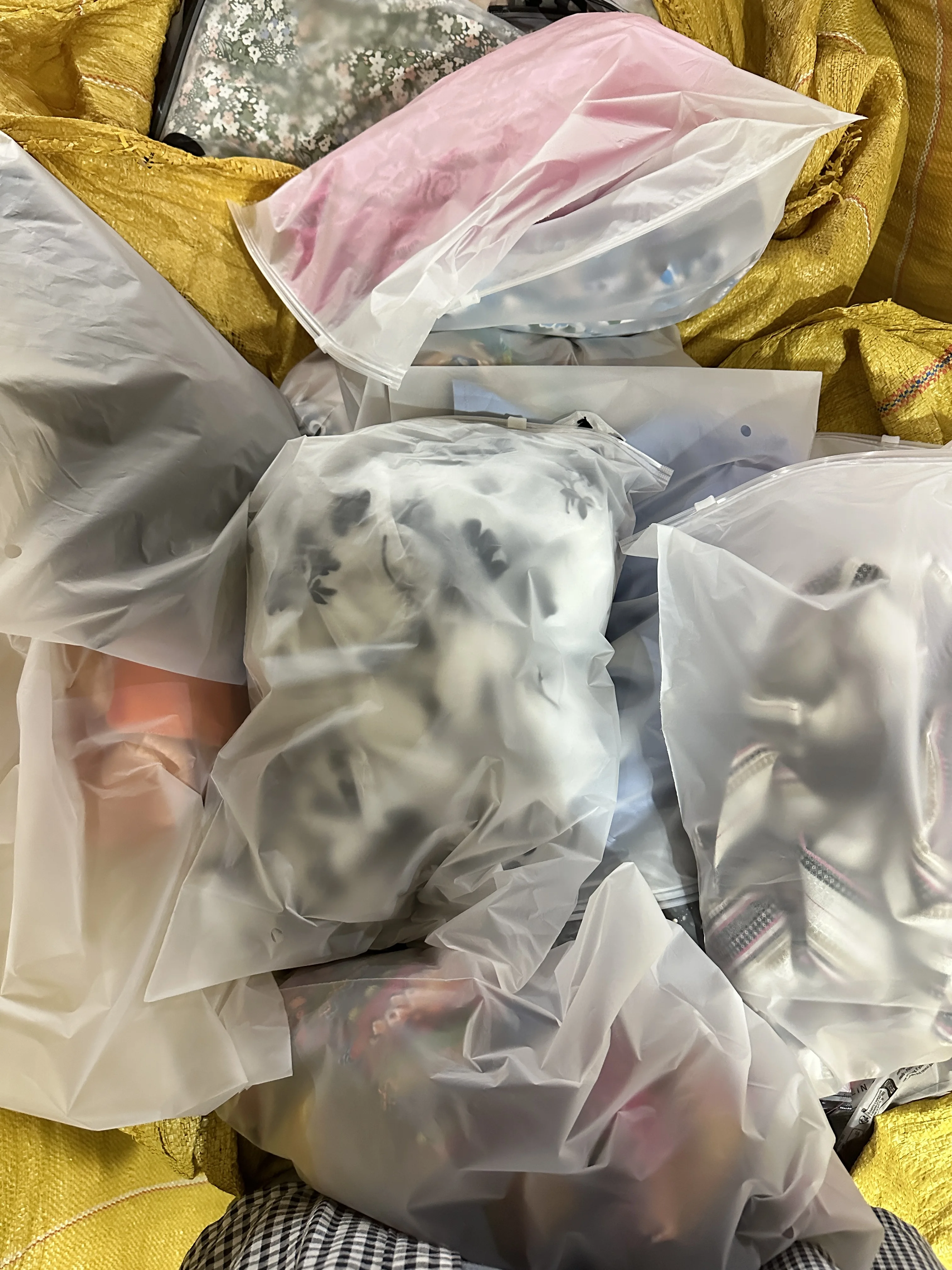 Б/у платье для взрослых женские тюки Смешанная б/у Женская одежда Дубай в тюках британские