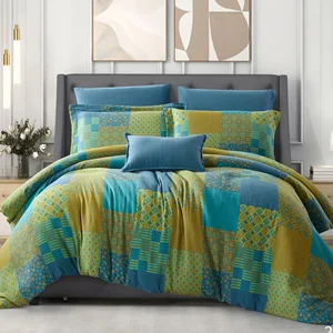 Wholesale 8-Piece Thick Jacquard Comforter Set Factory Woven Techniques in a Bag
