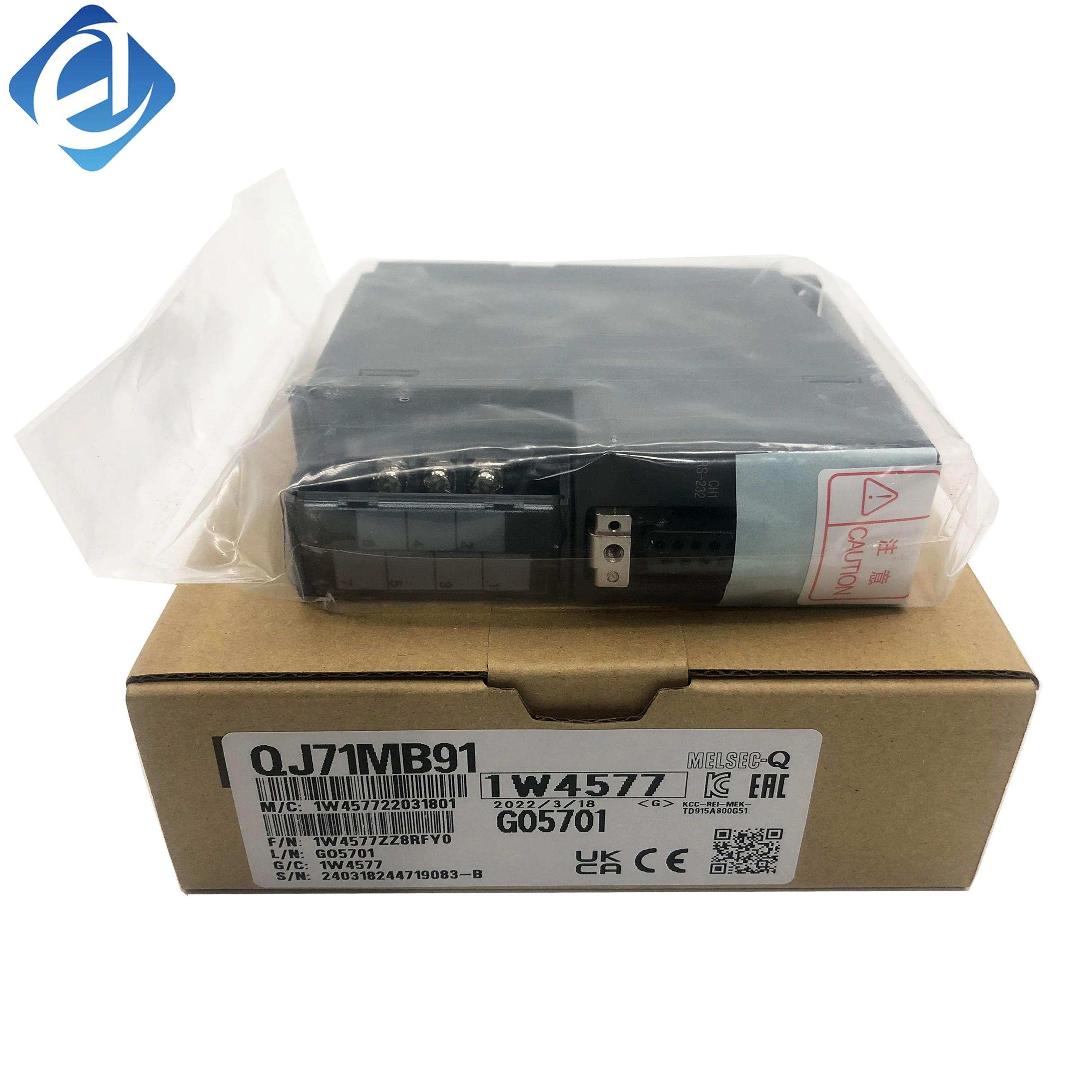 Új, eredeti QJ71MB91 Q sorozatú Modbus kommunikációs modul. A Modbus protokoll szerinti adatátvitelt valósítja meg, és összeköti a PLC-t különféle mezőberendezésekkel, így stabil kommunikációt biztosít az ipari automatizálási rendszerekben.