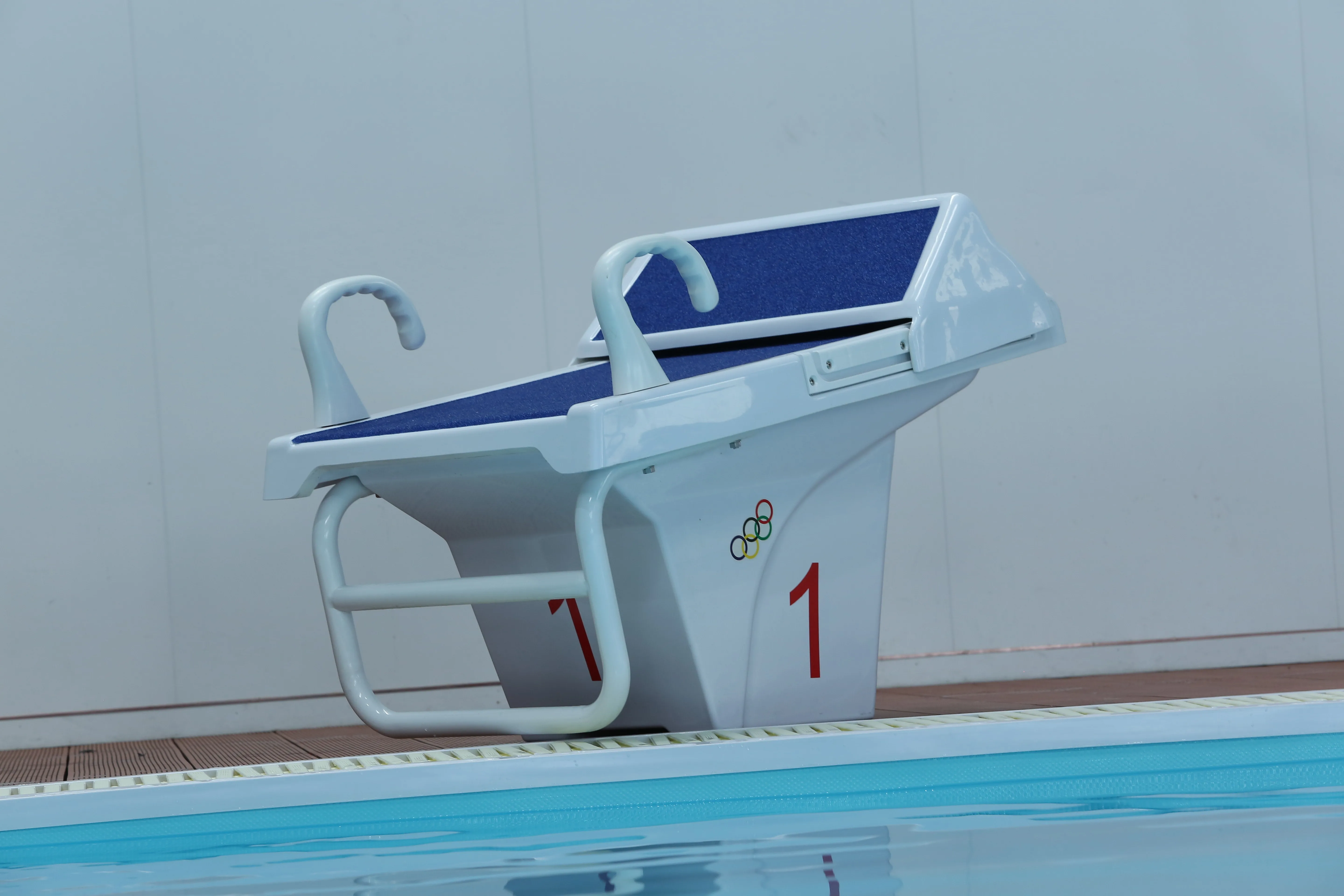 Adjustable Stationary Swimming Pool Starting Block