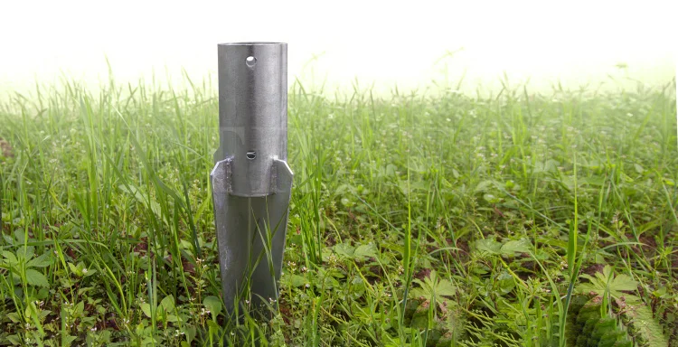 Metal Ground Spikes for Fence Sign Post Spike Ground Stake Wizard 450mm