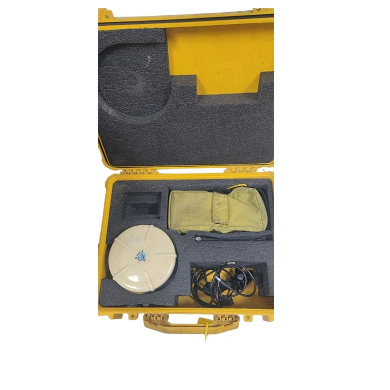 Used Trimble R8 Base and Rover with TSC2  High AccuracySurveying Equipment Receiver Second Hand Gnss Rtk