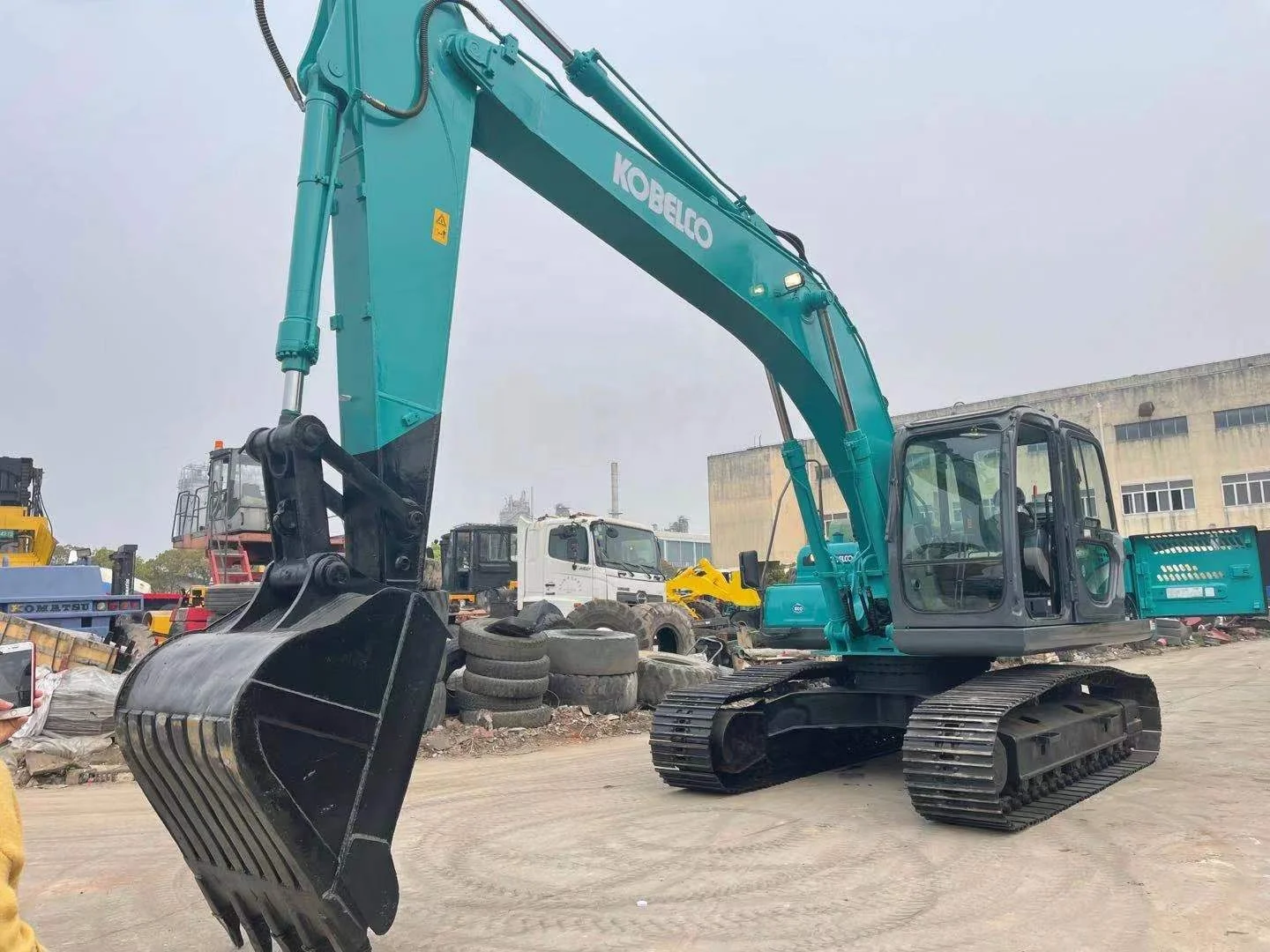 Kobelco SK200LC-8 Excavators - High Efficiency & Durability