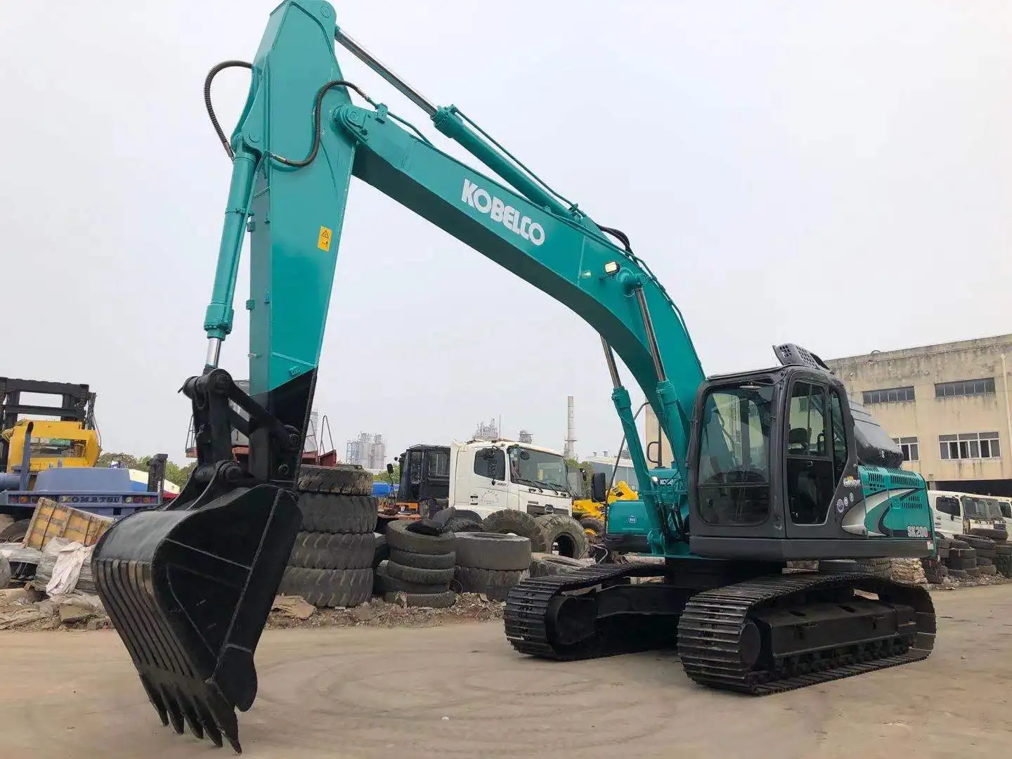 Japan Kobelco Sk200 Excavator Second Hand Used Kobelco SK 200