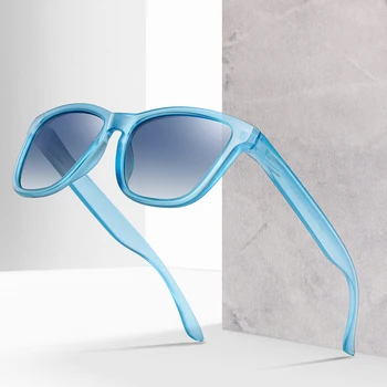 Stock wholesale custom logo 2023 popular promotion beautiful plastic polarized sunglasses women men
