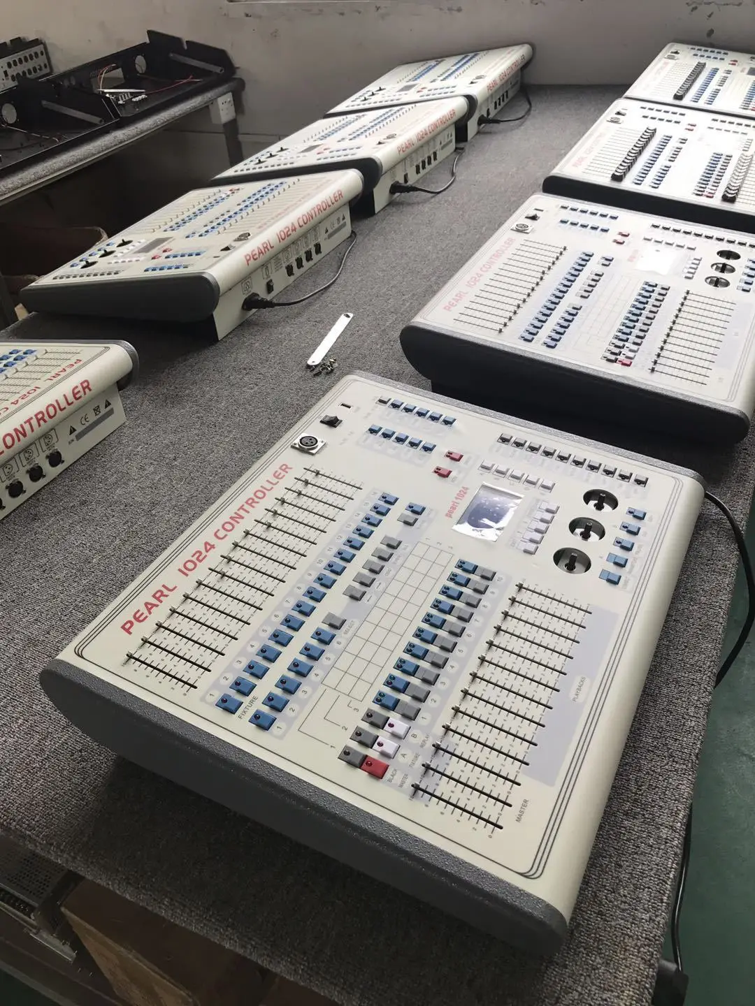 DJ Lighting Dimmer Console DMX 512 Control Mini Pearl 1024 Controller