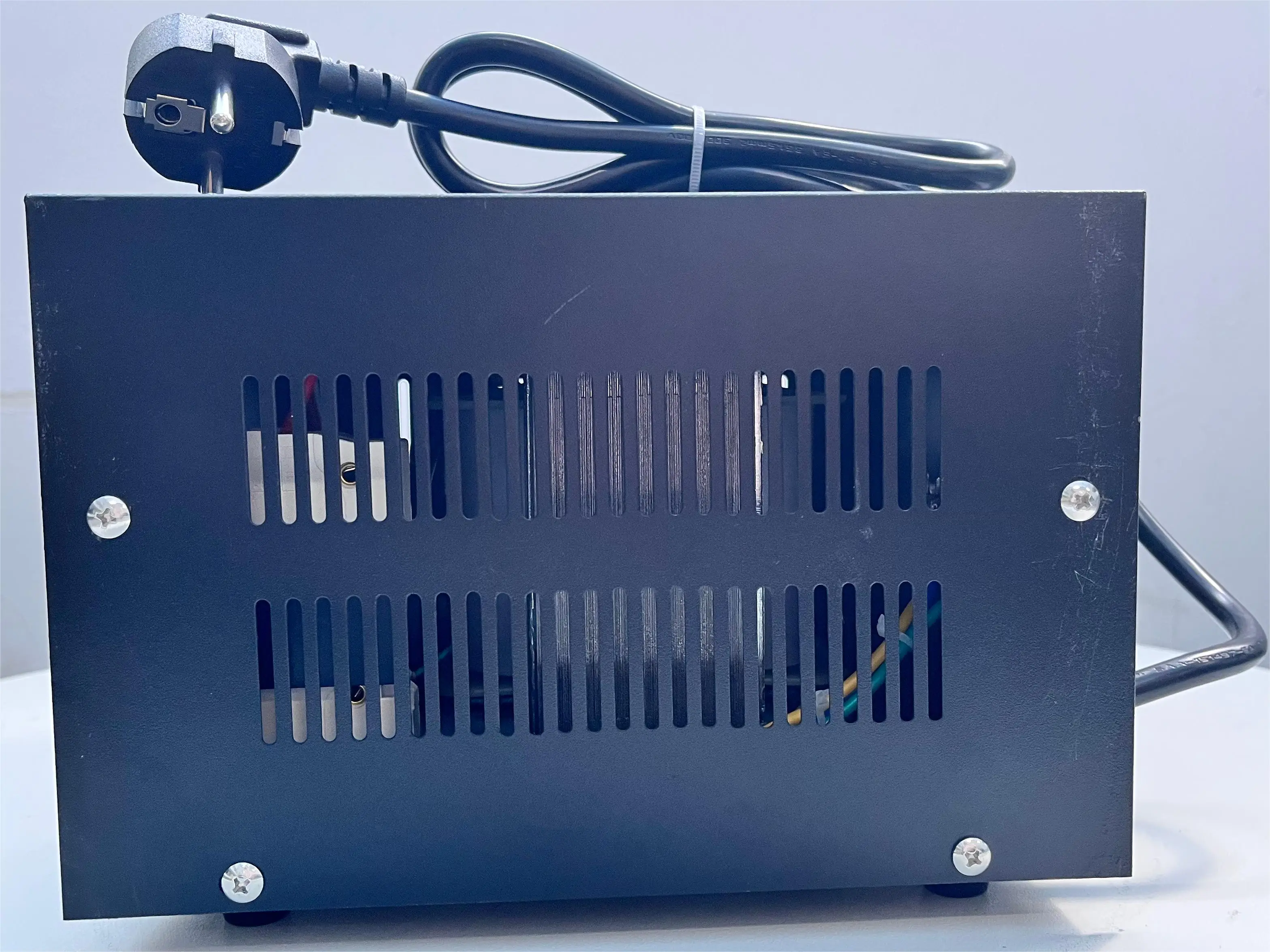1000VA変圧器 AC 220V 110V昇圧・降圧変圧器 220Vから110Vへの電圧変換