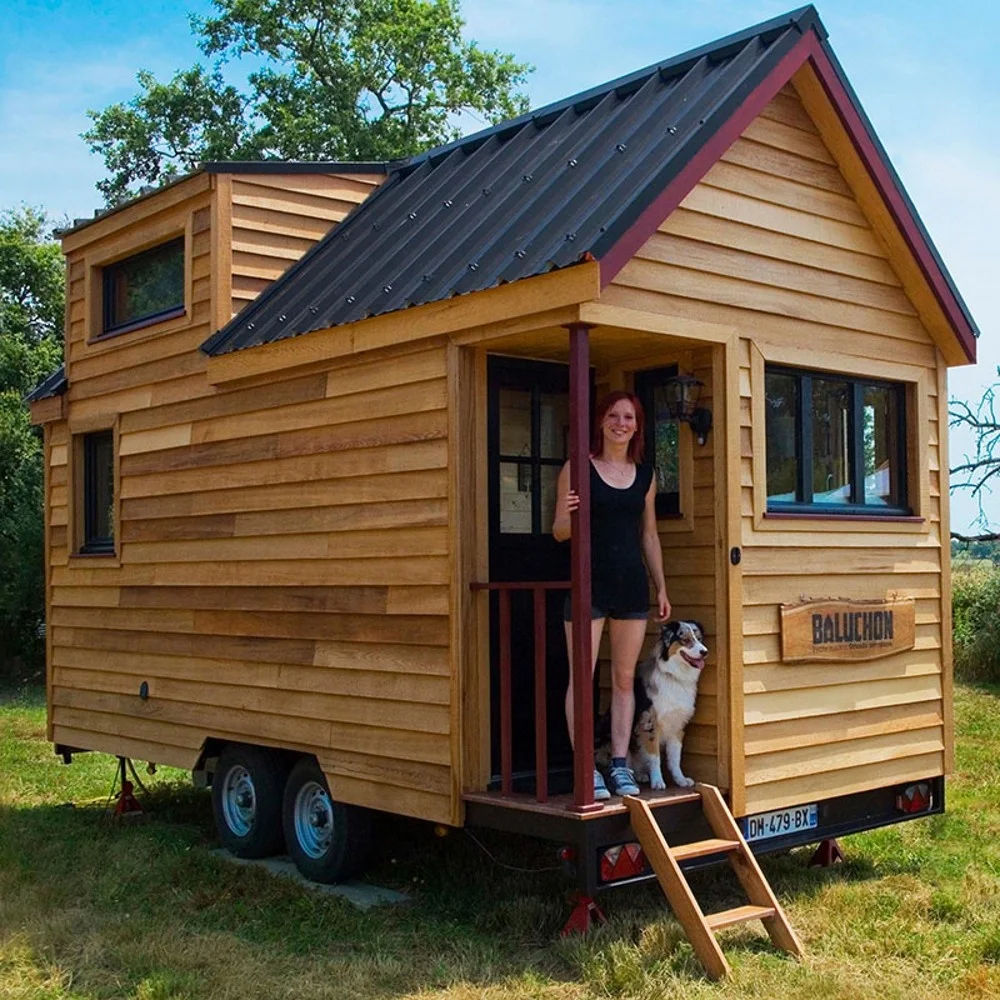 Wooden Movable Green Container House with Wheel Design Light Steel Waterproof Log Cabins Prefab Tiny Homes for Sale