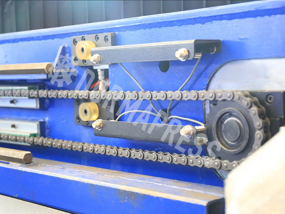 Машина для волоконной лазерной резки 1000 Вт с воздушным кондиционированием