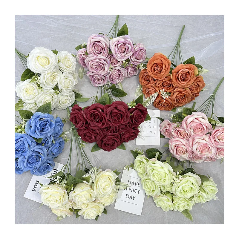 Voeg 'n fliek van kleur by met 'n veralende silk blou hibiskusbossie