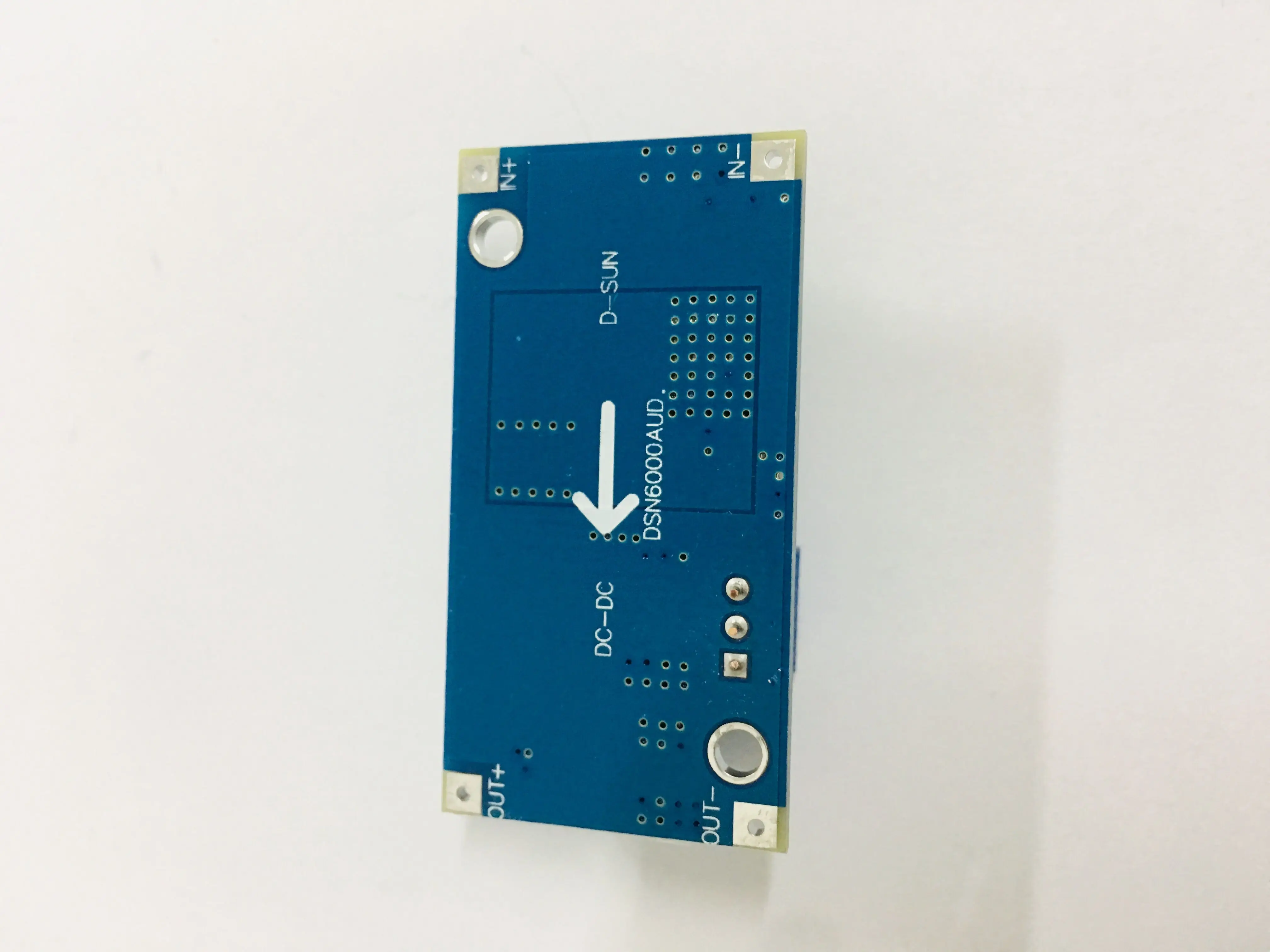 Convertitore di tensione regolabile modulo step down 5a xl4015 4 38v dc