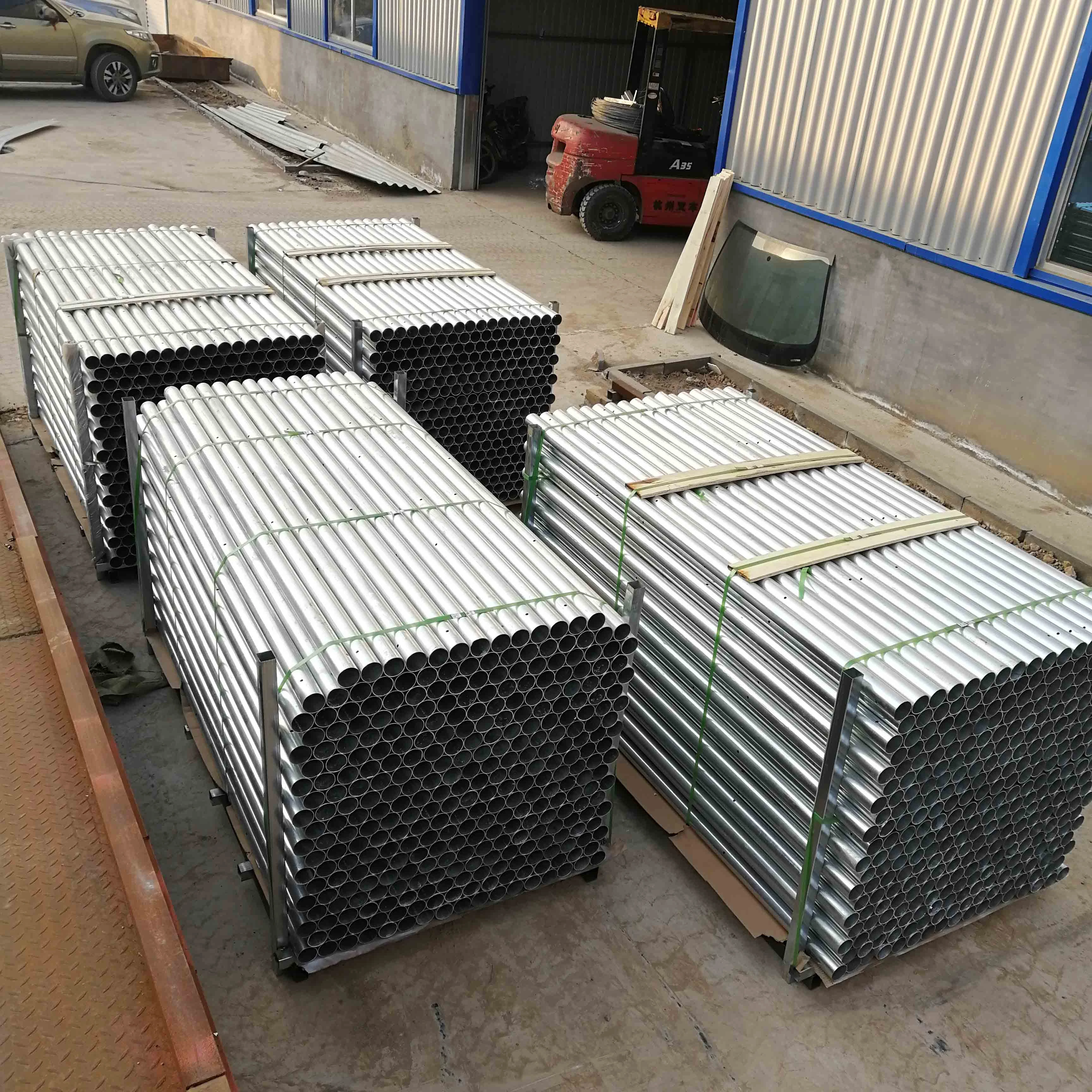 Second Hand h Beam 4x4 Galvanized square Metal Fence Posts Angle Iron Fence Post Used Steel Fence Posts for Sale