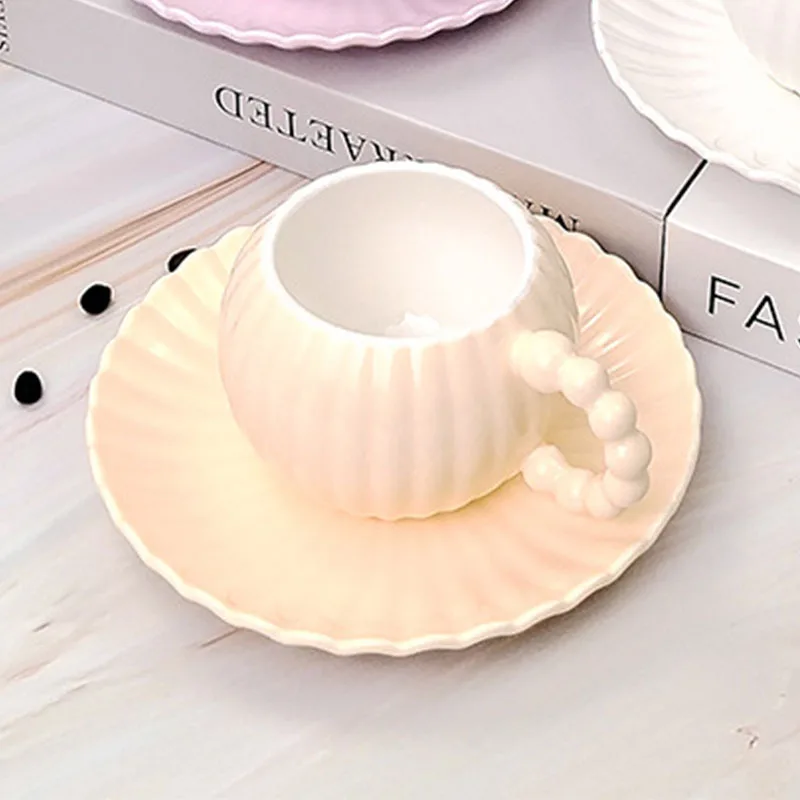 Hot Selling New 3D Shell Shape Ceramic Coffee Mugs Custom Luxury Cute  Porcelain Nordic Gift Milk Cup Tea Mug with Saucers