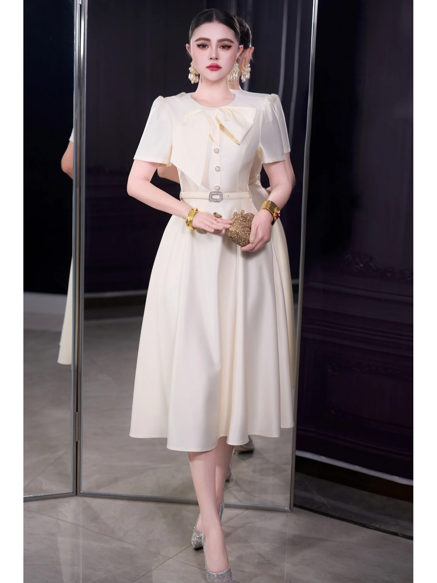 Elegant Vintage French Style Women's Dress Short Sleeve Bow Waist-controlled Mid-length Loose Fit Polyester Party Skirt