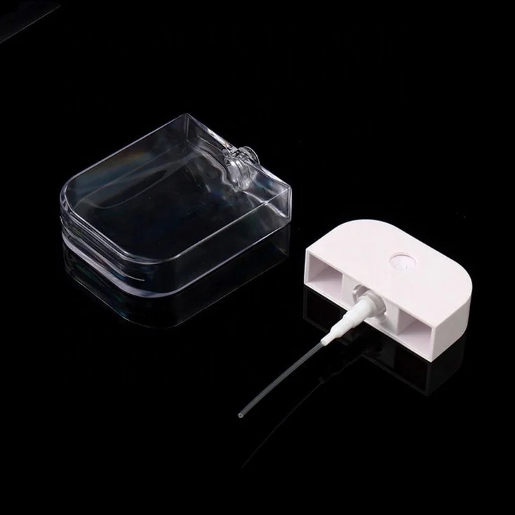 35ml 45ml 50ml Empty Plastic Alcohol Hand Sanitizer Credit Card Refillable Perfume Mist Spray Bottle with Silicone case Keychain