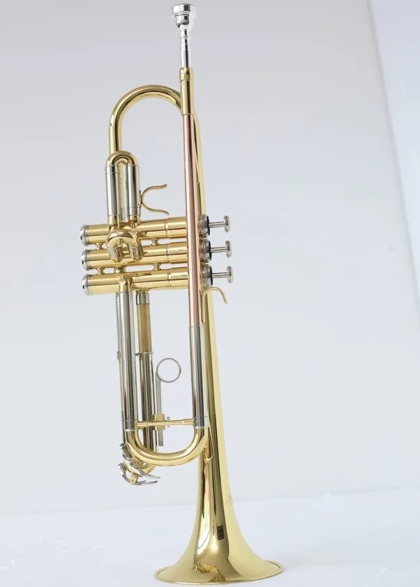 Professional Brass Gold Lacquered Musical Instrument Bb Key Trumpet