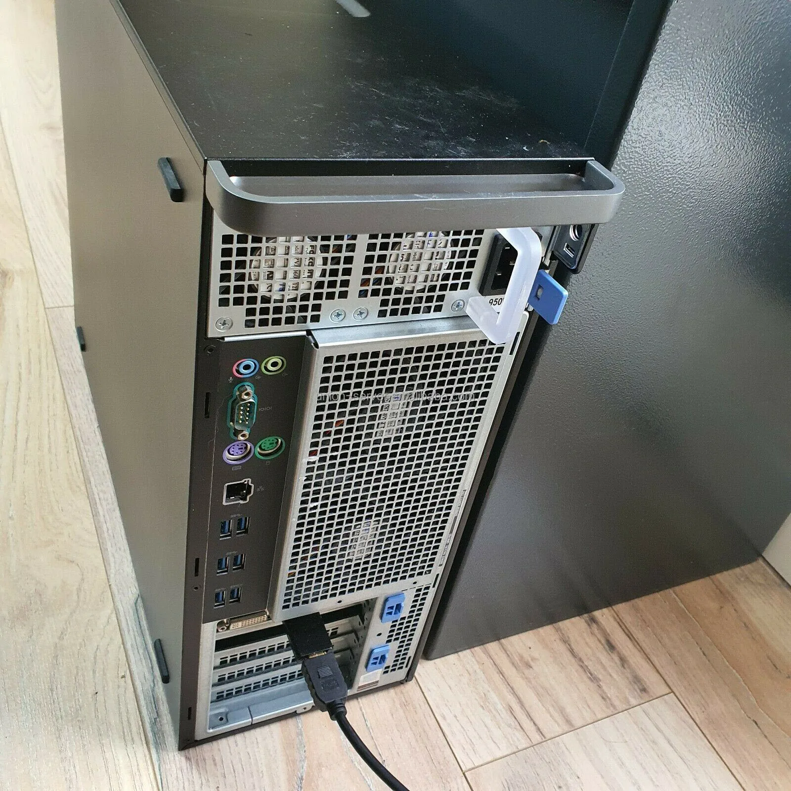 T7820-.jpg
