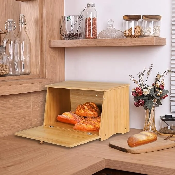 Scatola per il pane color crema con tagliere in bambù 39x23,5x15,5 cm
