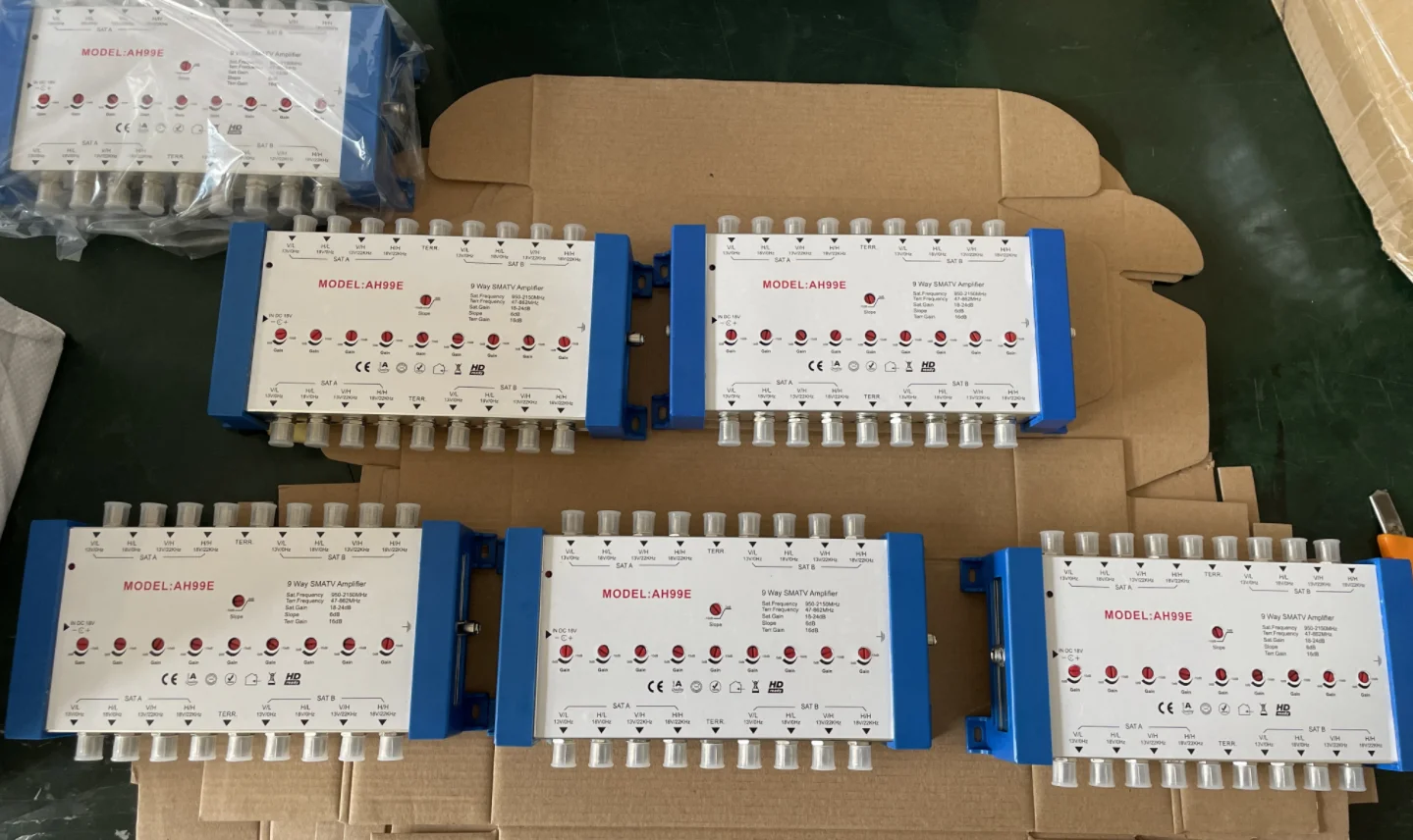 Best Price 9 Inputs 9 Outputs Satellite Amplifier   signal Amplifiers Satellite Internet Satellite TV  Antenna Amplifier