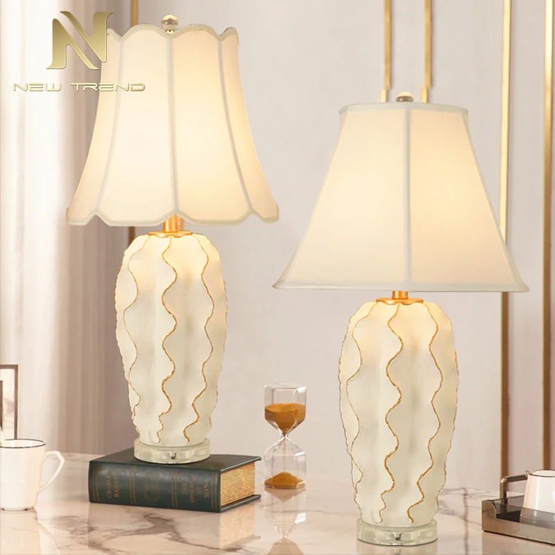 TR0024 Elegant Style Indoor Decoration Room Bedroom Restaurant Hotel Resin Fabric LED Table Lamp