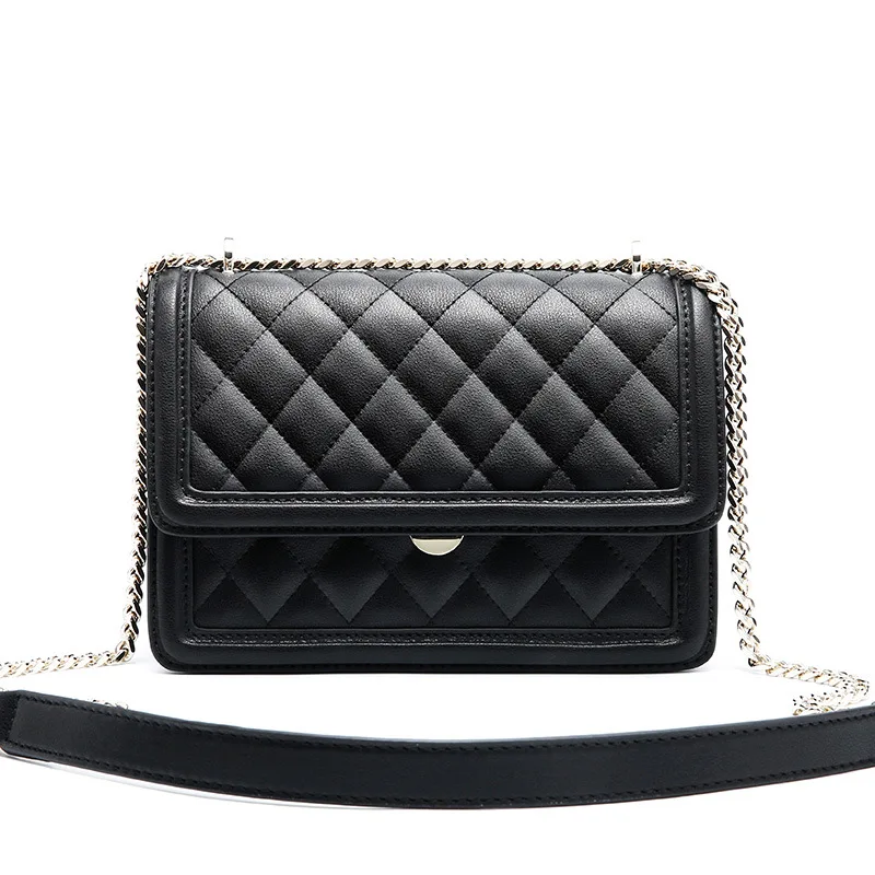 black side bolsa with chain