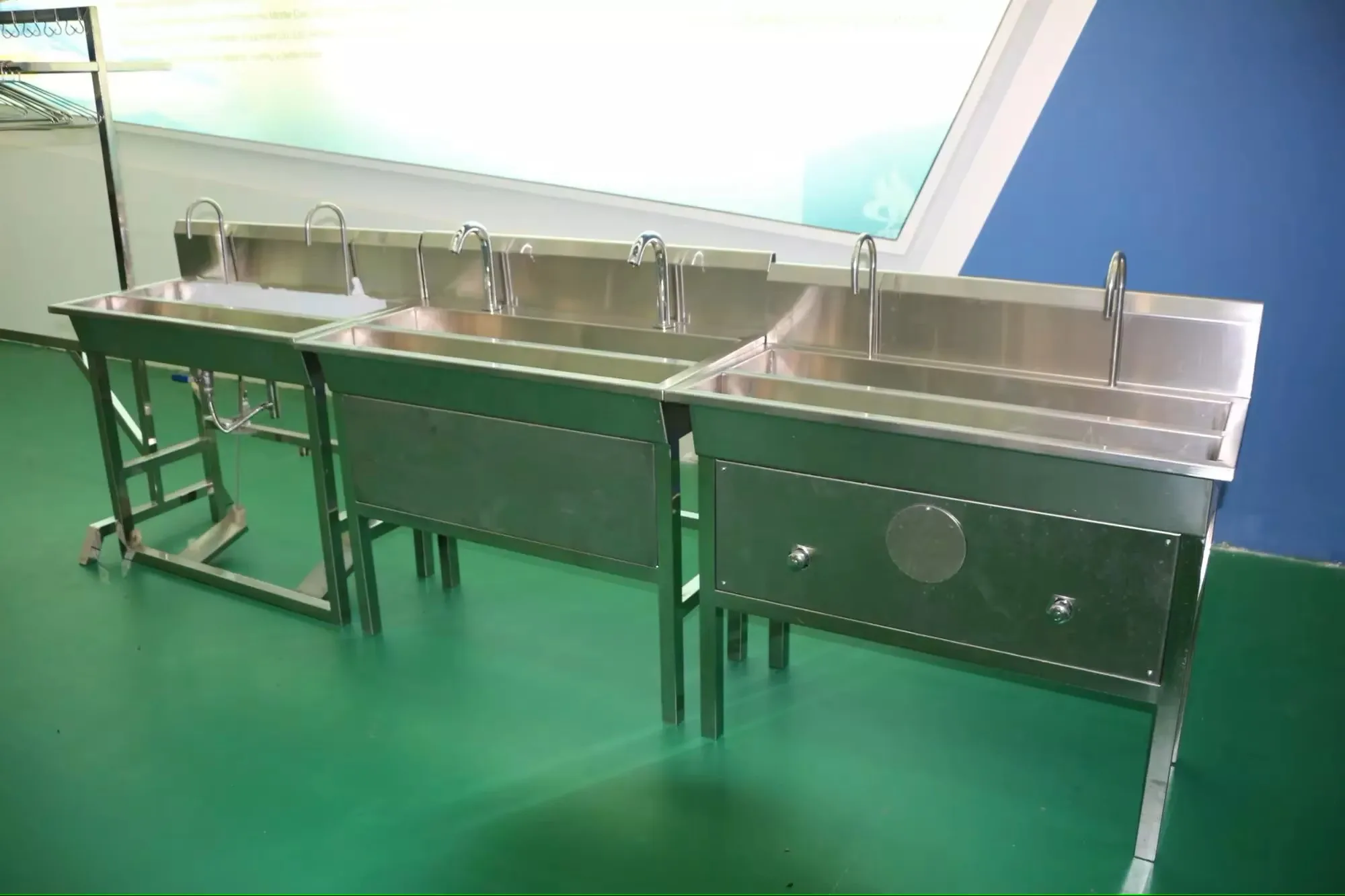 Stainless steel hand wash sink sink for food processing plant