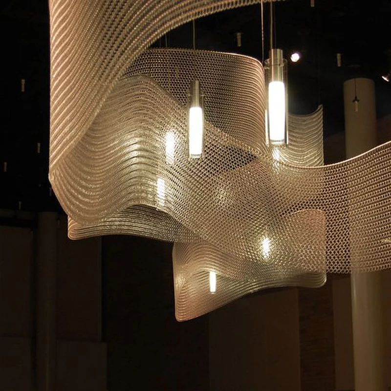 Золотая люстра особой формы для большого освещения гостиницы роскошная декоративная