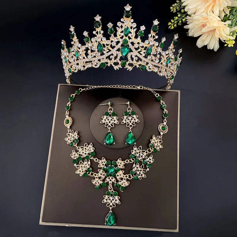 Tiaras (8).jpg