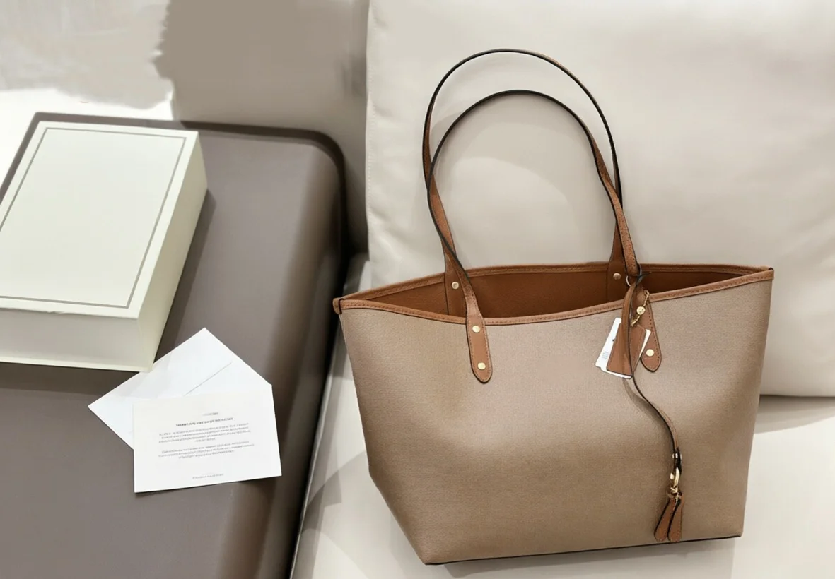 High-grade Large Capacity Cowhide Diamond Pattern European Retro Women’s Niki Genuine Leather Commuter Chain Shoulder Tote Bag