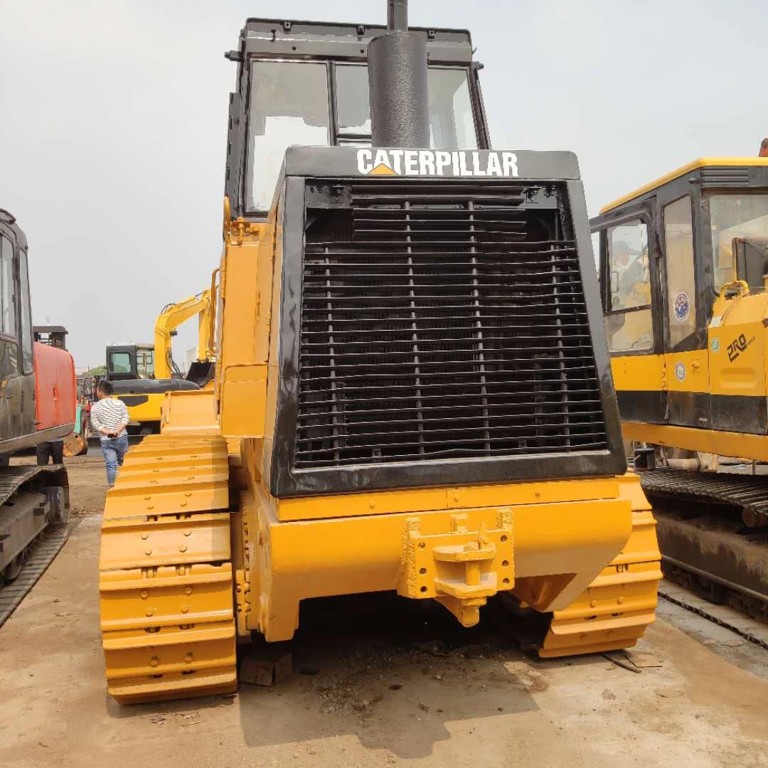 Б/у строительная техника, колесный погрузчик cat 973d по акции