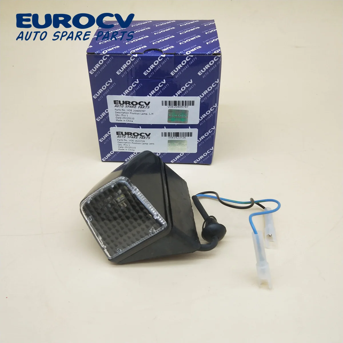 【lanp】 Eurocv Truck Parts VOE 1623726 + 20409787 L.H Cab White