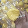 4.5 cm triangular handmade cheese ball