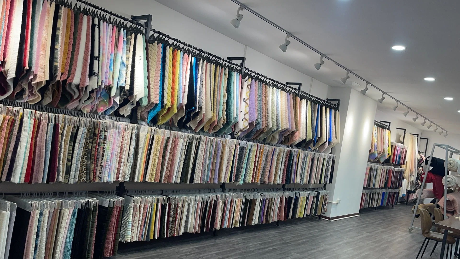 Changshu User Textile Co., Ltd. 1
